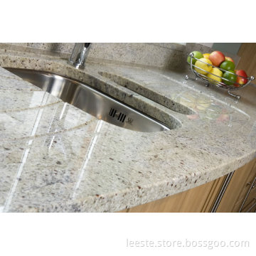 Counertops (Kashmir White)